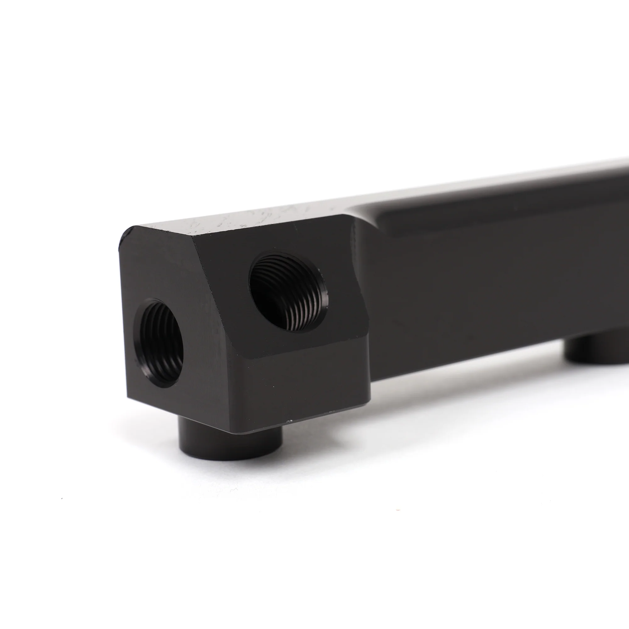 AEM High Volume Fuel Rail for 92-97 Accord/92-01 Prelude - Image 9