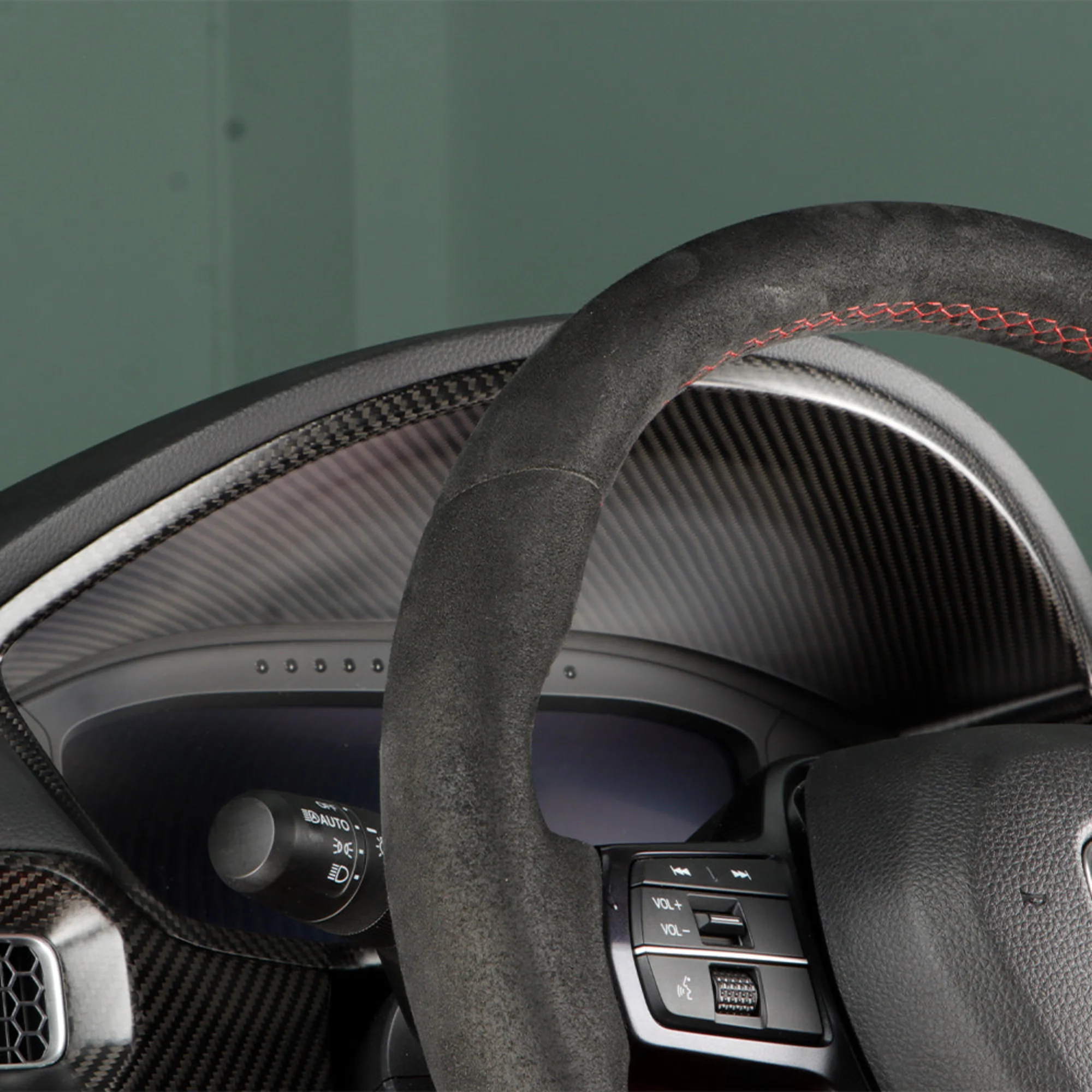 Create Carbon Dry Carbon FL5 Type R Gauge Cluster Cover - Image 8