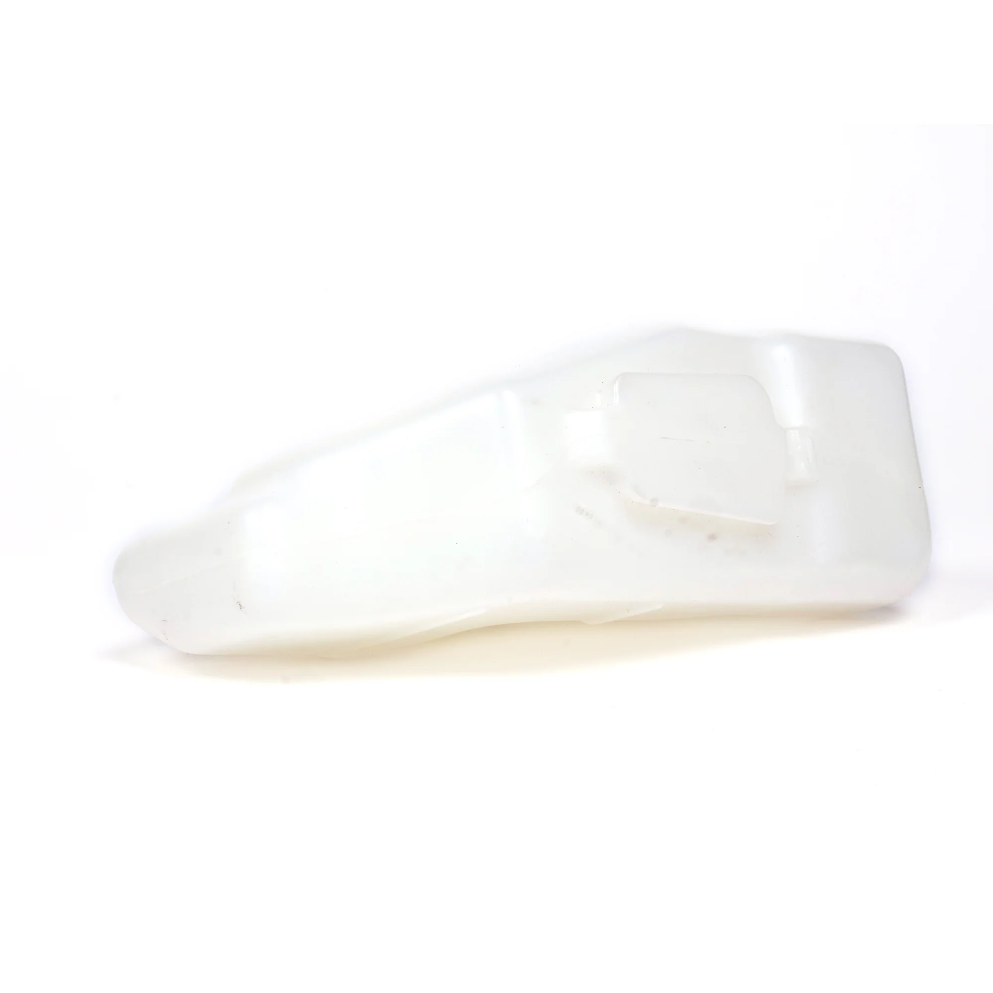 Honda DC Integra/CR-V Coolant Expansion Tank 19101-P72-000 - Image 3