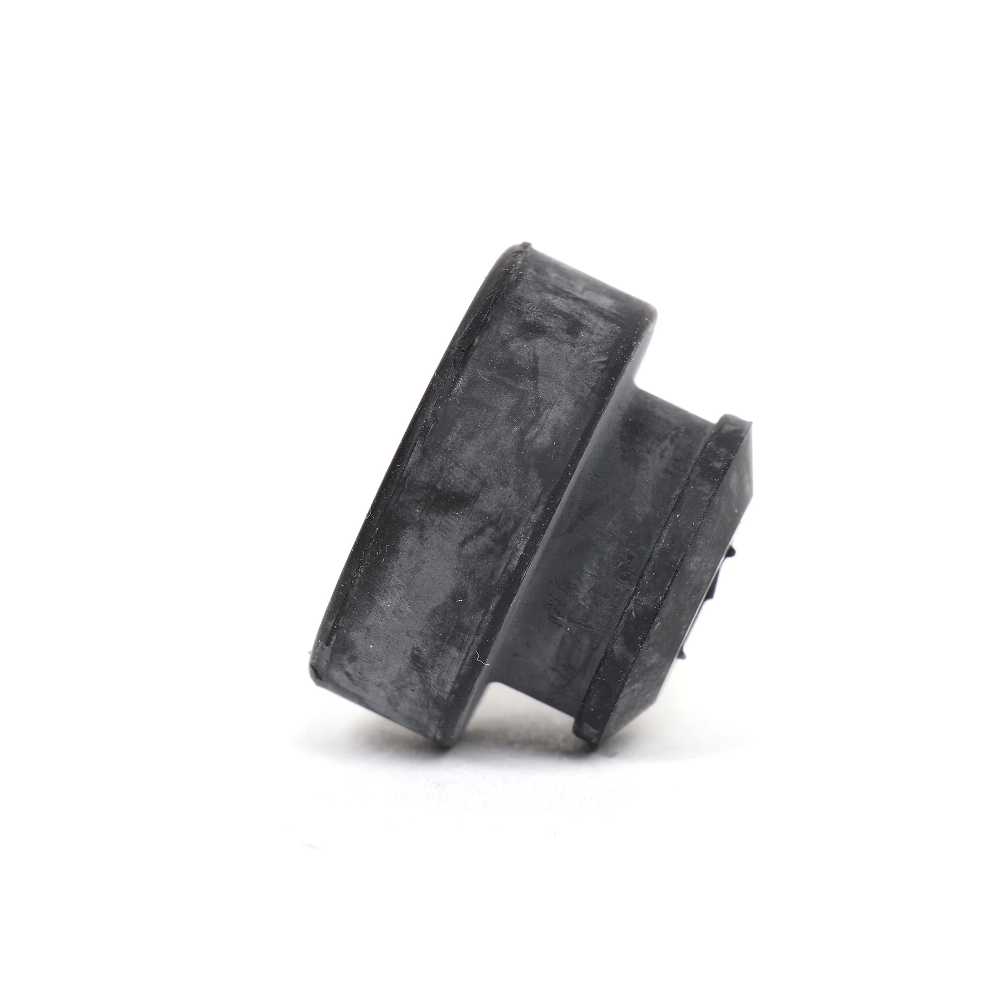 Honda Upper Condenser Mount Bushing 80107-SS0-000 - Image 3