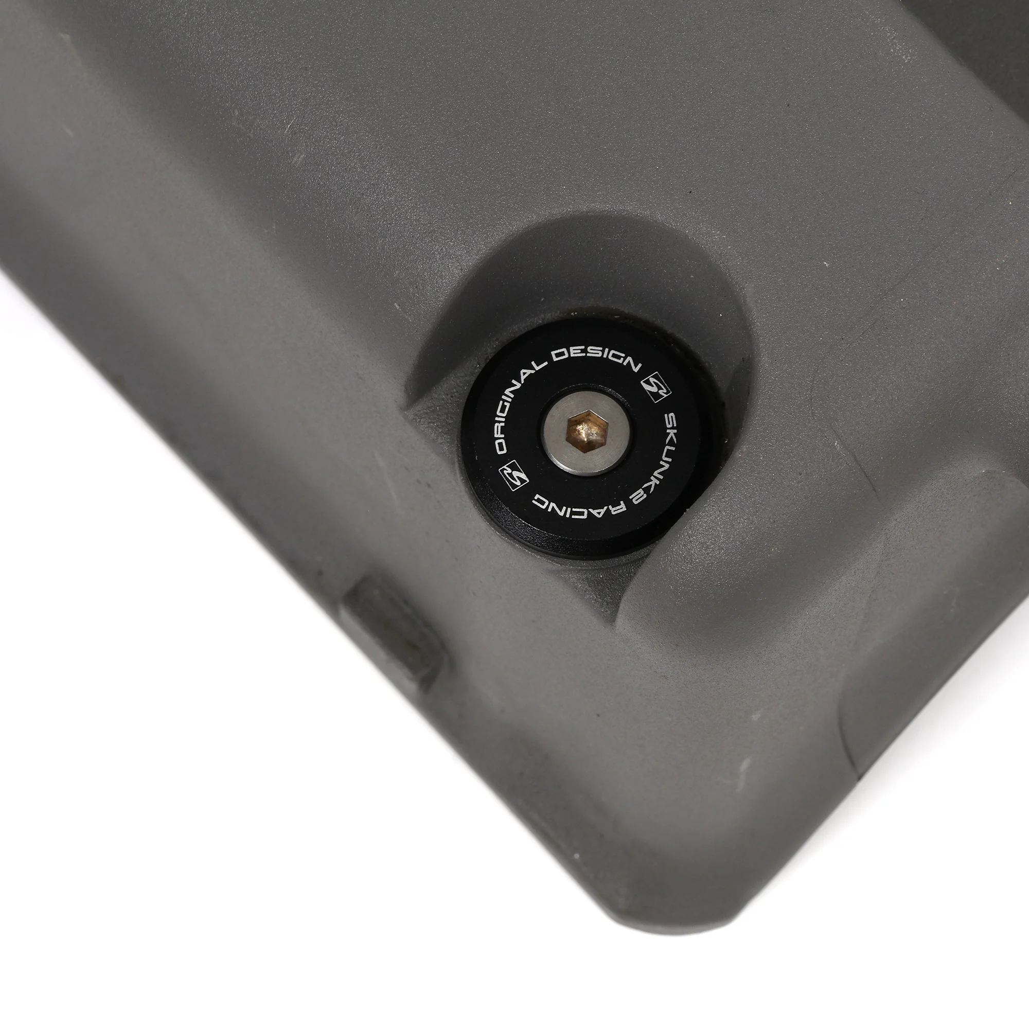 Skunk2 Valve Cover Hardware for Honda K20 & K24 Engines - Image 9